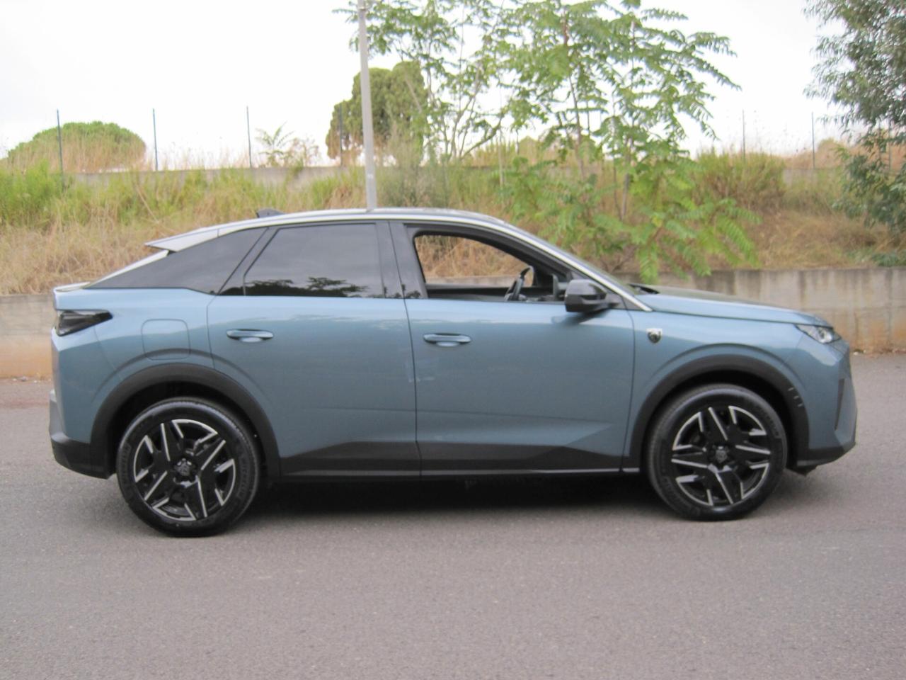Peugeot 3008 Hybrid 145 e-DCS6 GT