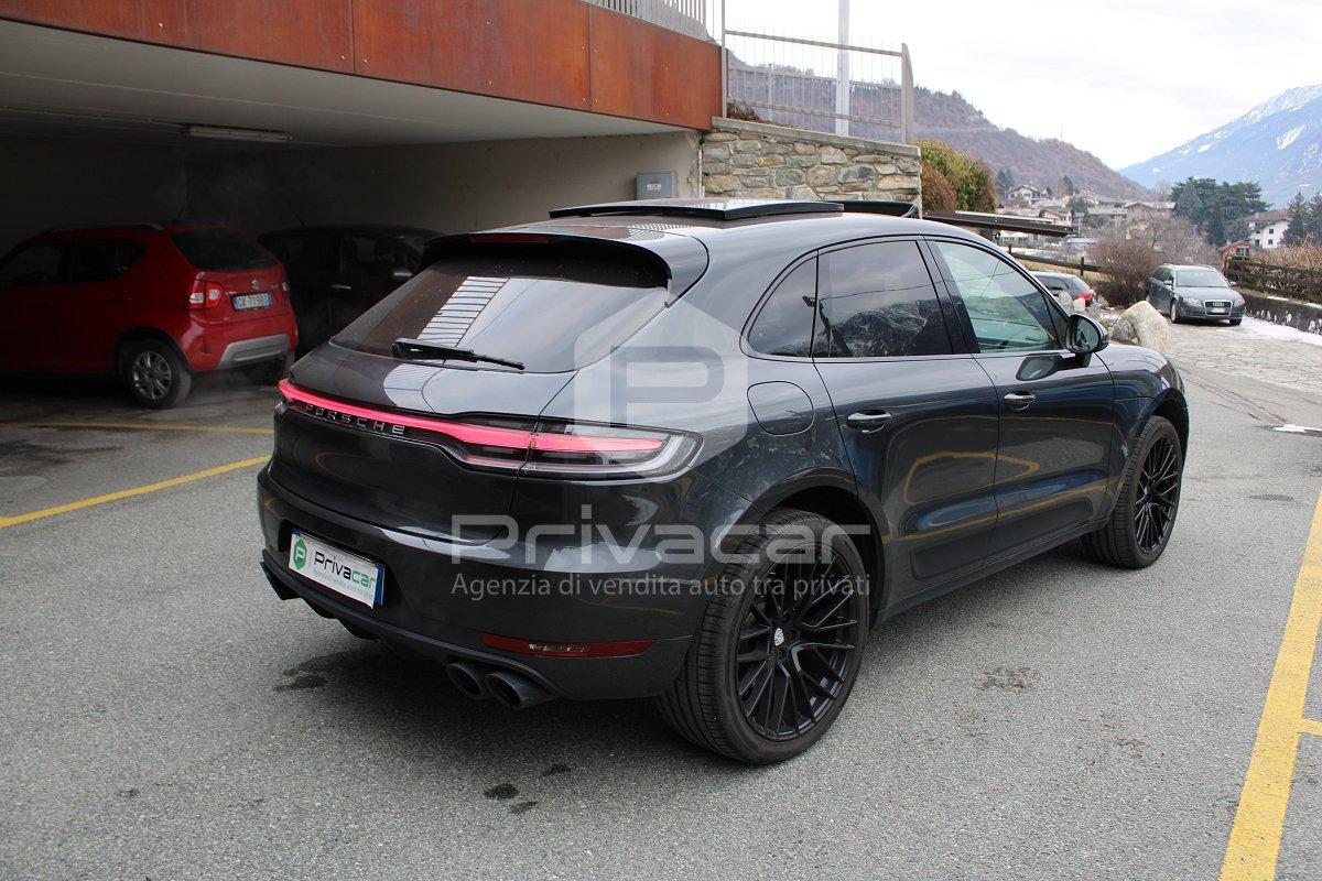 PORSCHE Macan 2.0