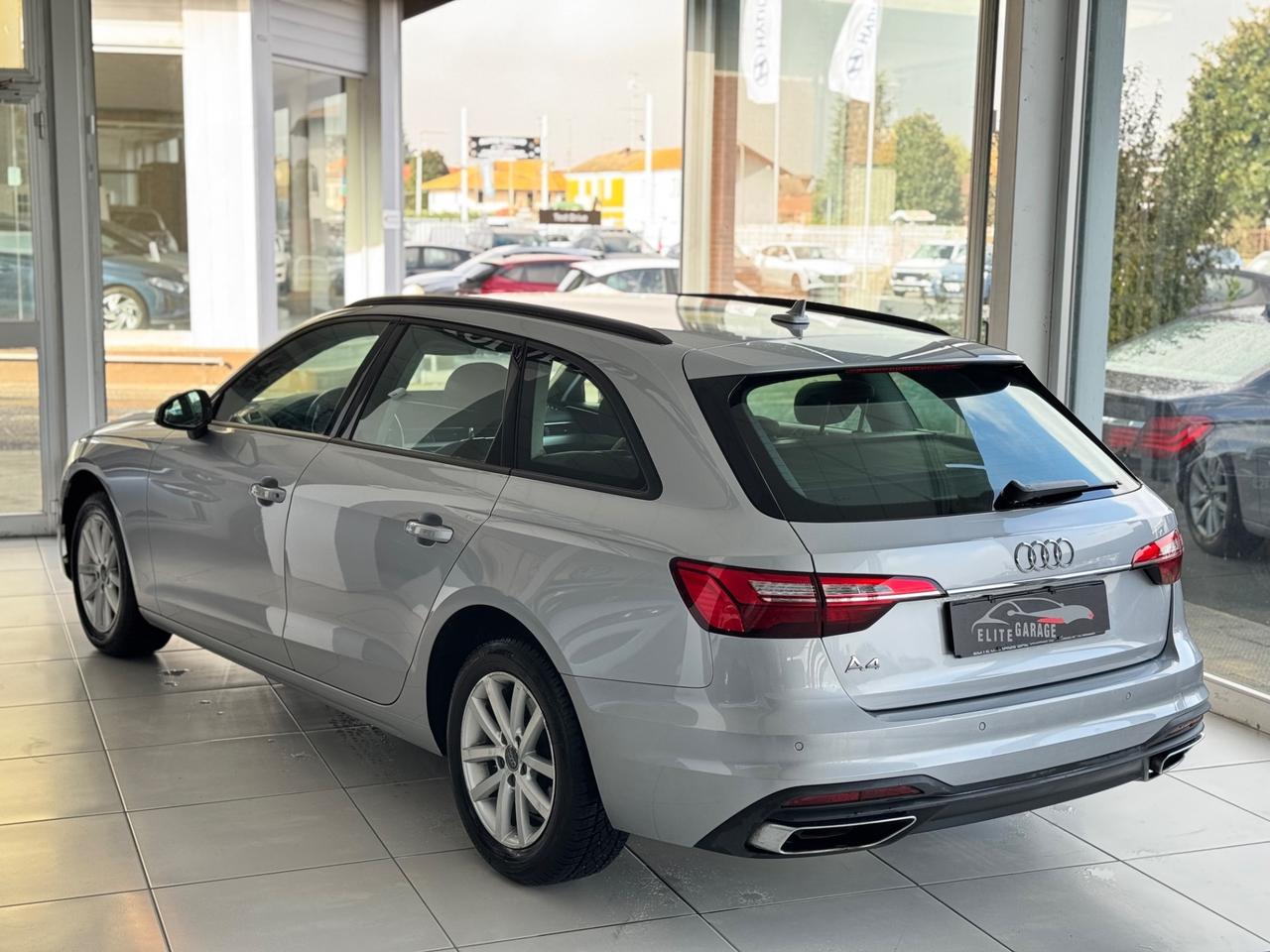 Audi A4 35 TDI/163 CV S tronic line edition