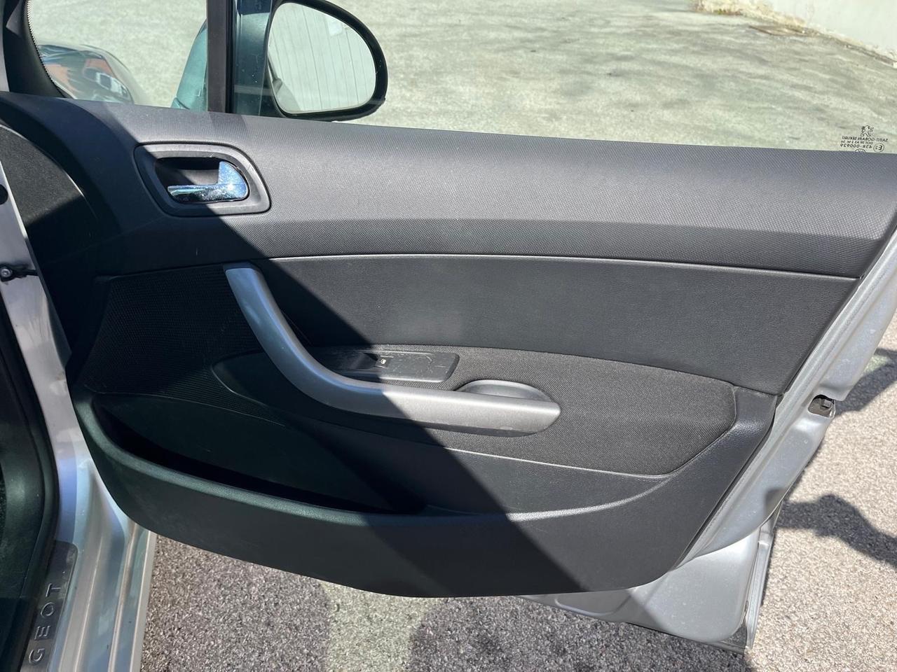 Peugeot 308 1.6 8V HDI SW CIEL SPORTIUM