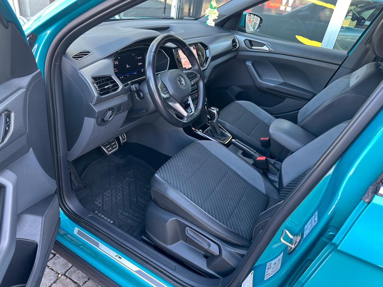 Volkswagen T-Cross 1.0 TSI 115 CV DSG Advanced RLine