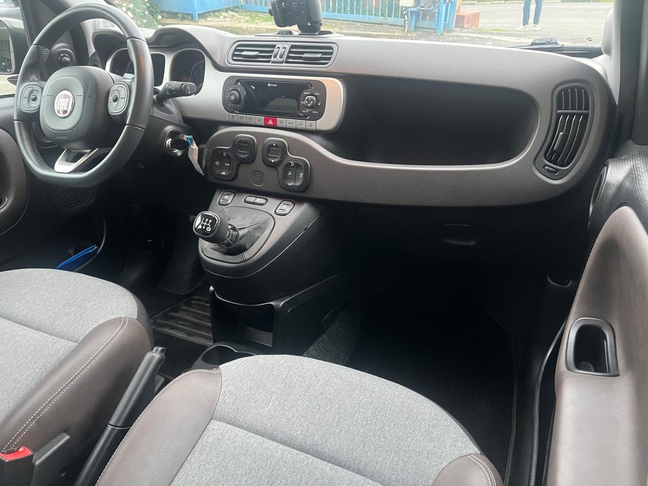 Fiat Panda 1.2 Cross-solo Km 30637-