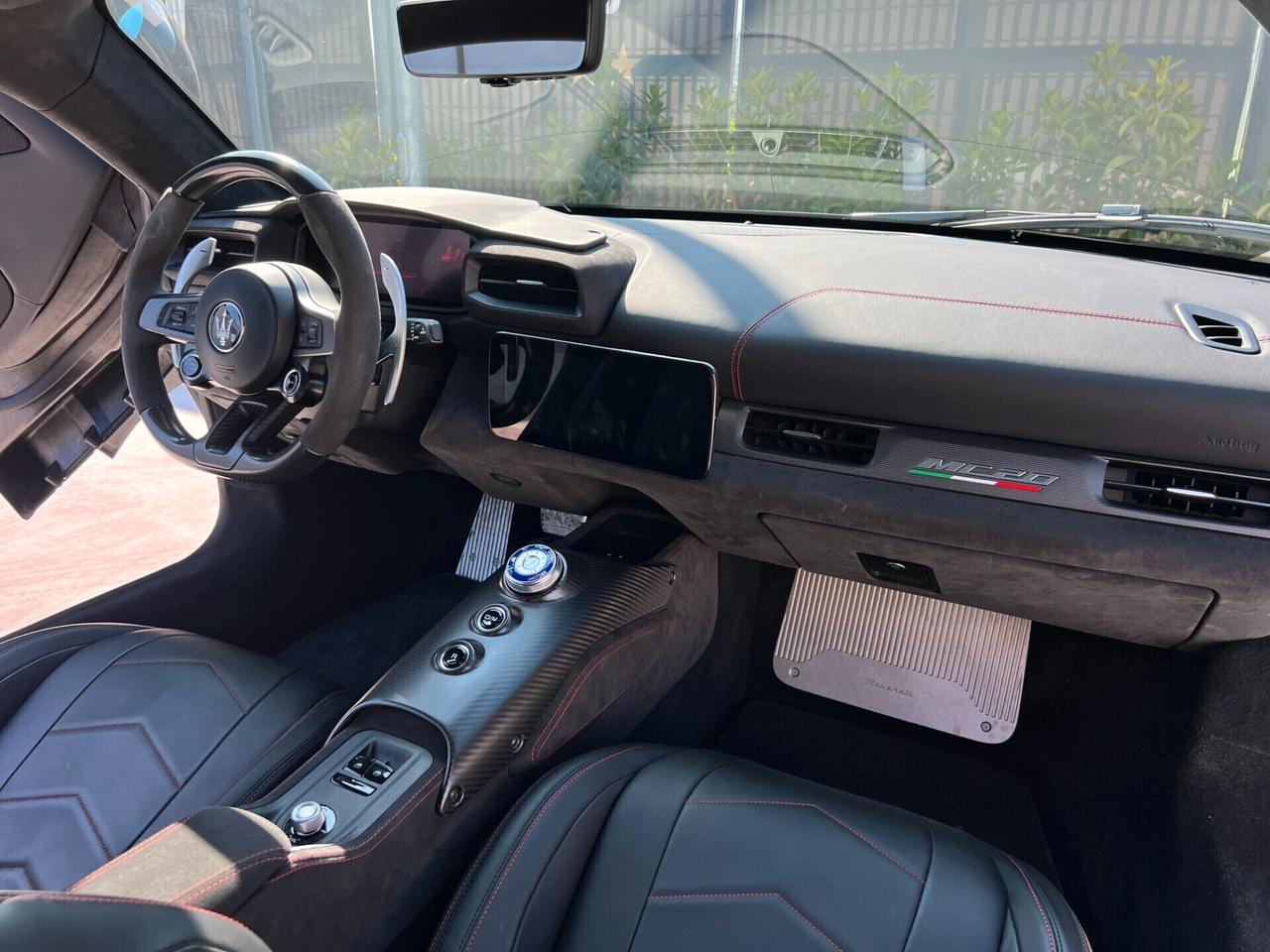 Maserati MC20