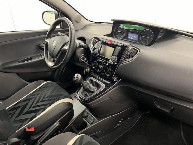 LANCIA Ypsilon III 2015 - 1.3 mjt Gold s&s 95cv my16
