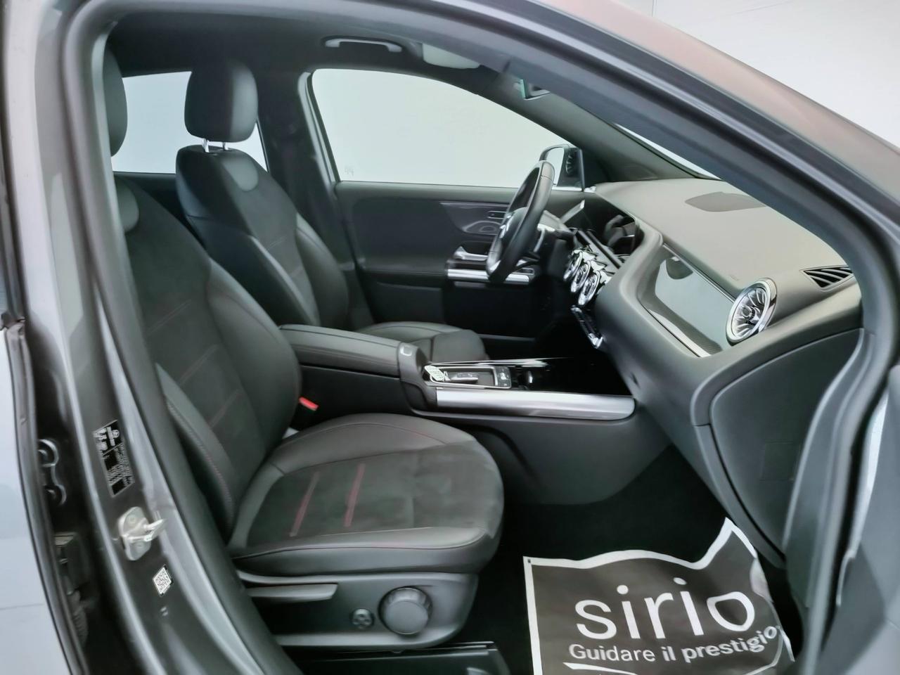 Mercedes-Benz GLA-H247 2023 - GLA 200 d AMG Line Premium auto