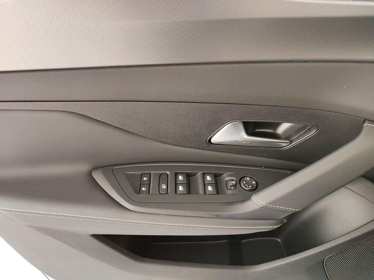 Peugeot 308 Plug-in Hybrid 195 e-DCS7 GT