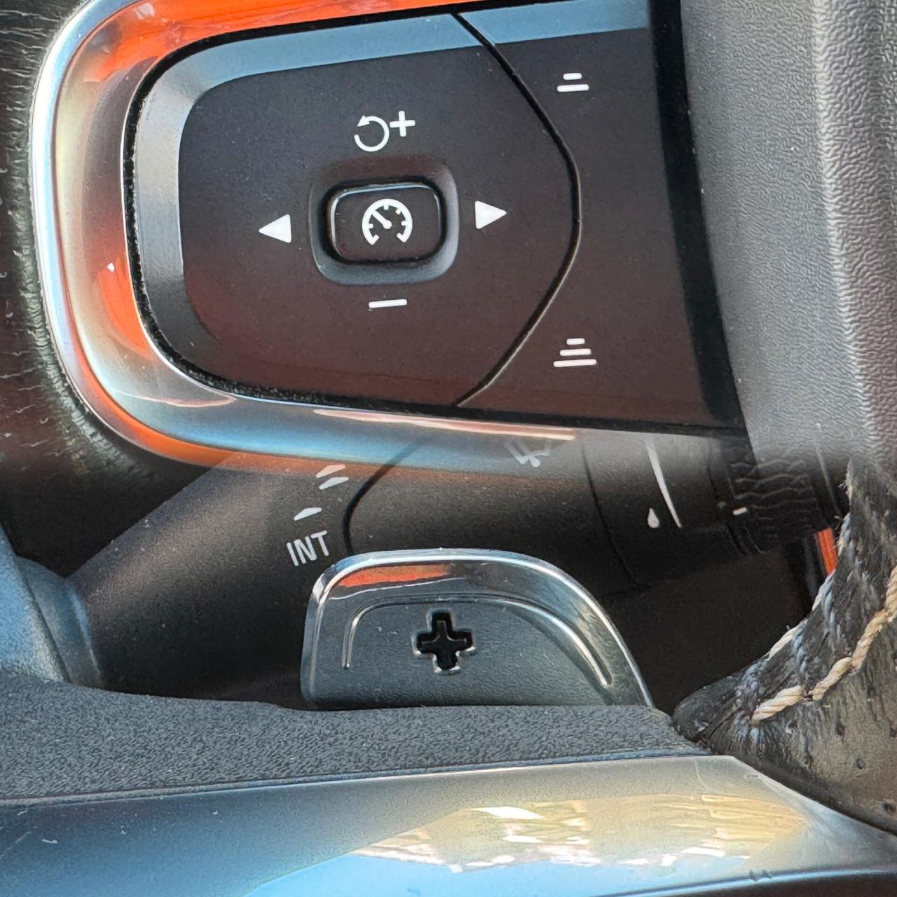 VOLVO XC40 2.0 D3 R-DESIGN AWD GEARTRONIC 150CV