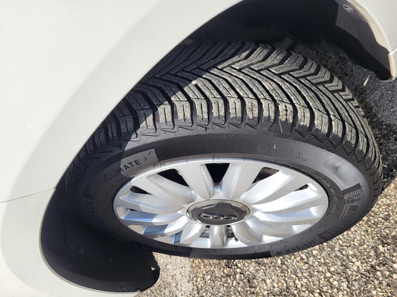 FIAT 500L 1,3 Mjet-KM 85000-4 REVISIONI+TAGLIANDI