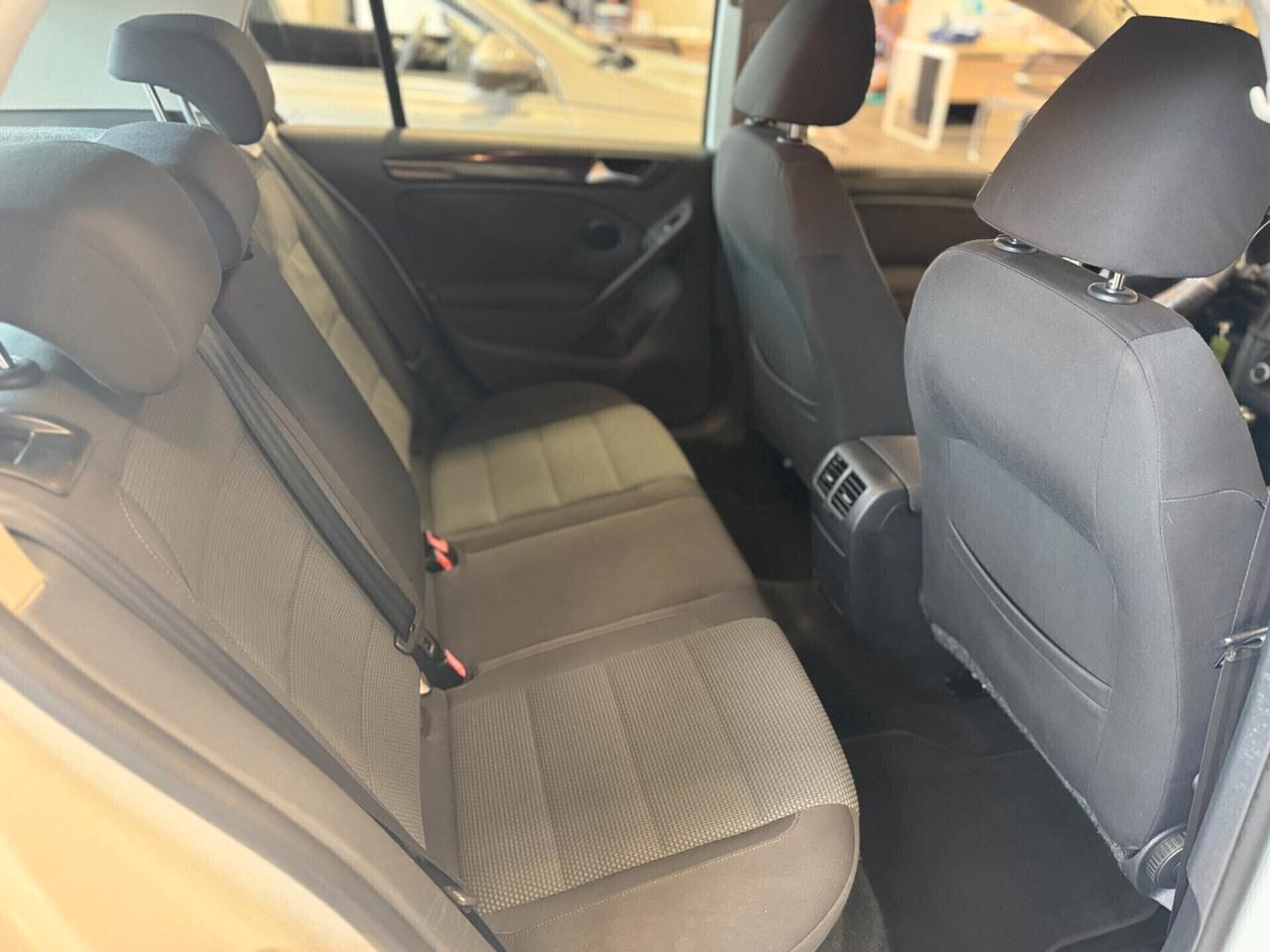 Volkswagen Golf 1.6 TDI 5p.