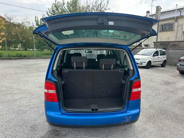 VOLKSWAGEN Touran 1.6 16V FSI 7posti Bellissima Pronta per Consegna