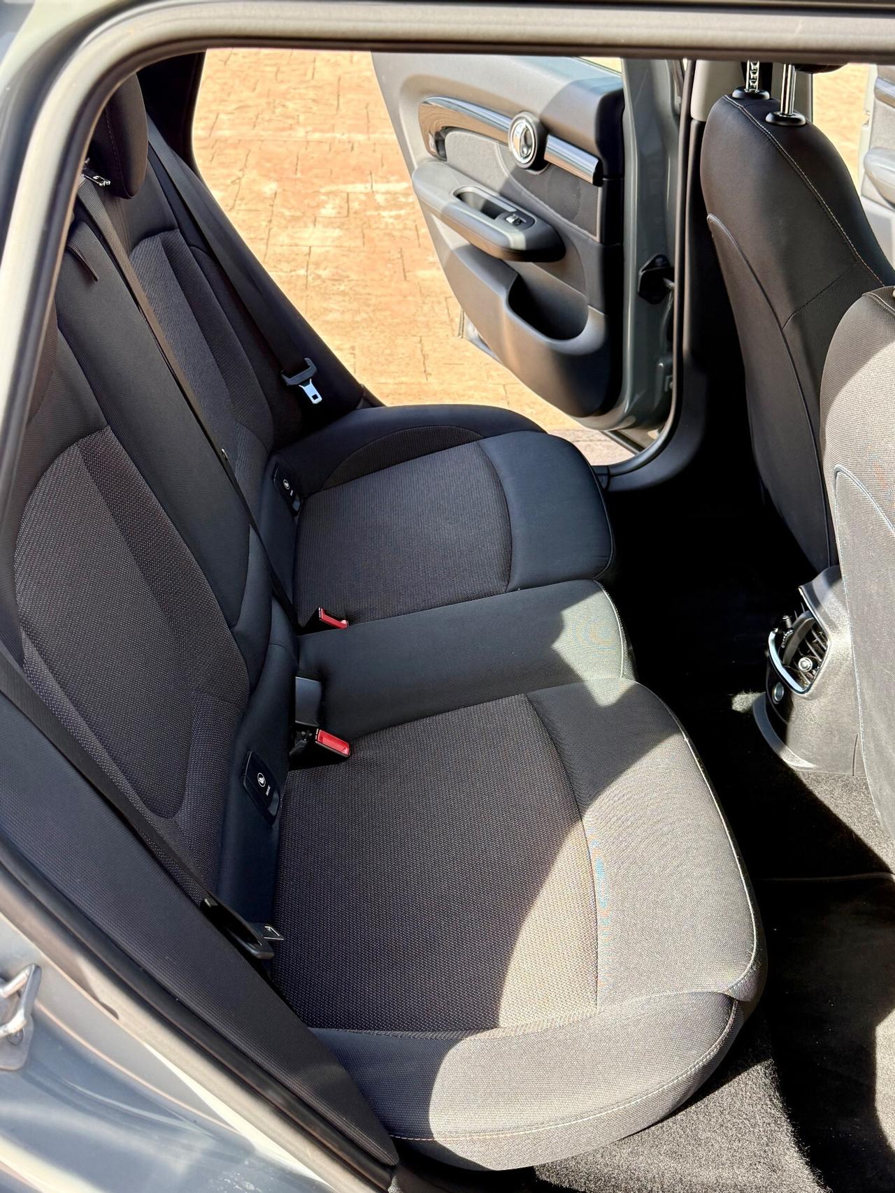 Mini Cooper D Clubman 1.5 One Business Automatica