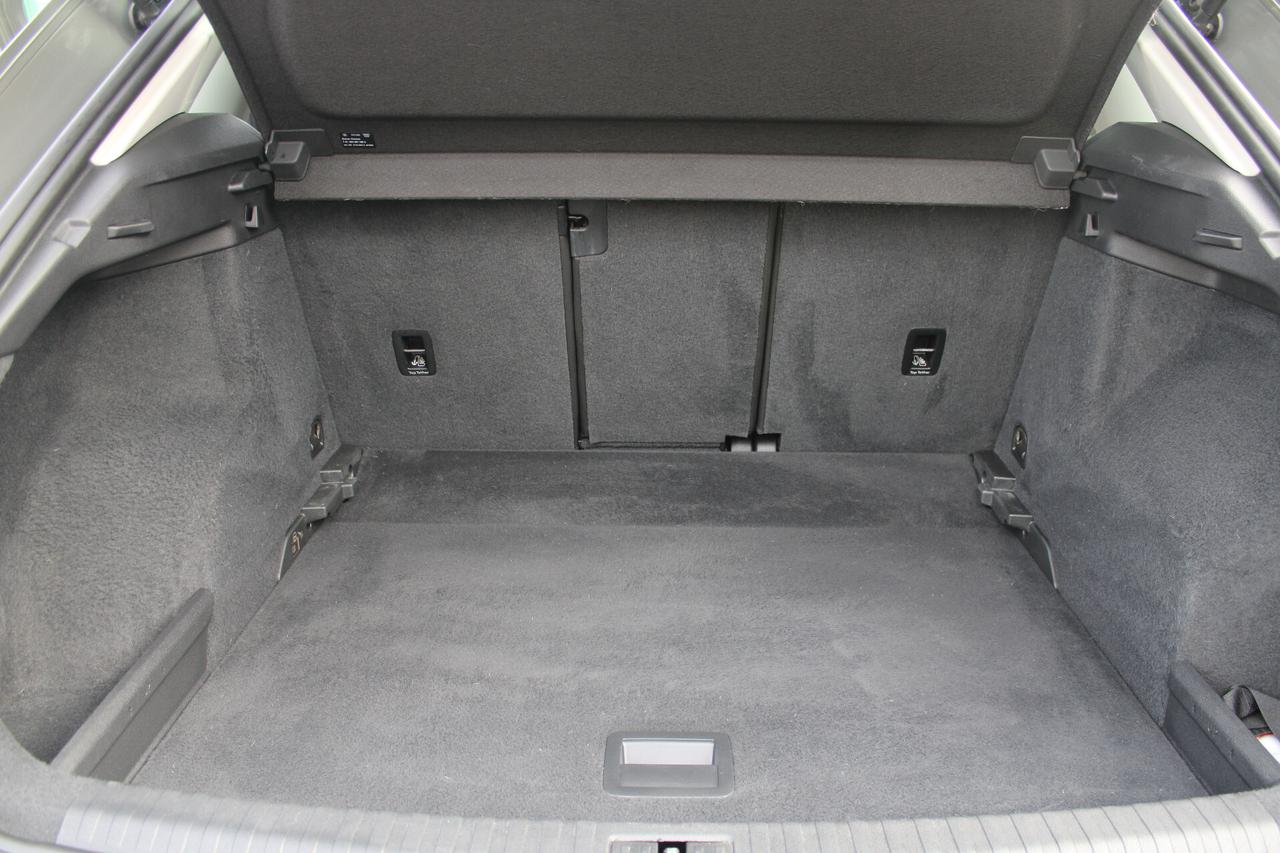 Audi Q3 35 TDI S tronic Business