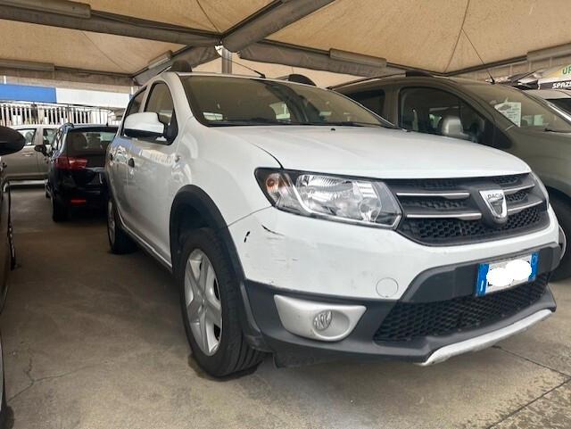 DACIA SANDERO STEPWAY NAVIGATORE...