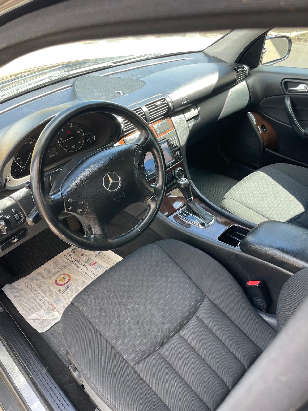 Mercedes-benz C 220 C 200 CDI cat Sportcoupé Elegance