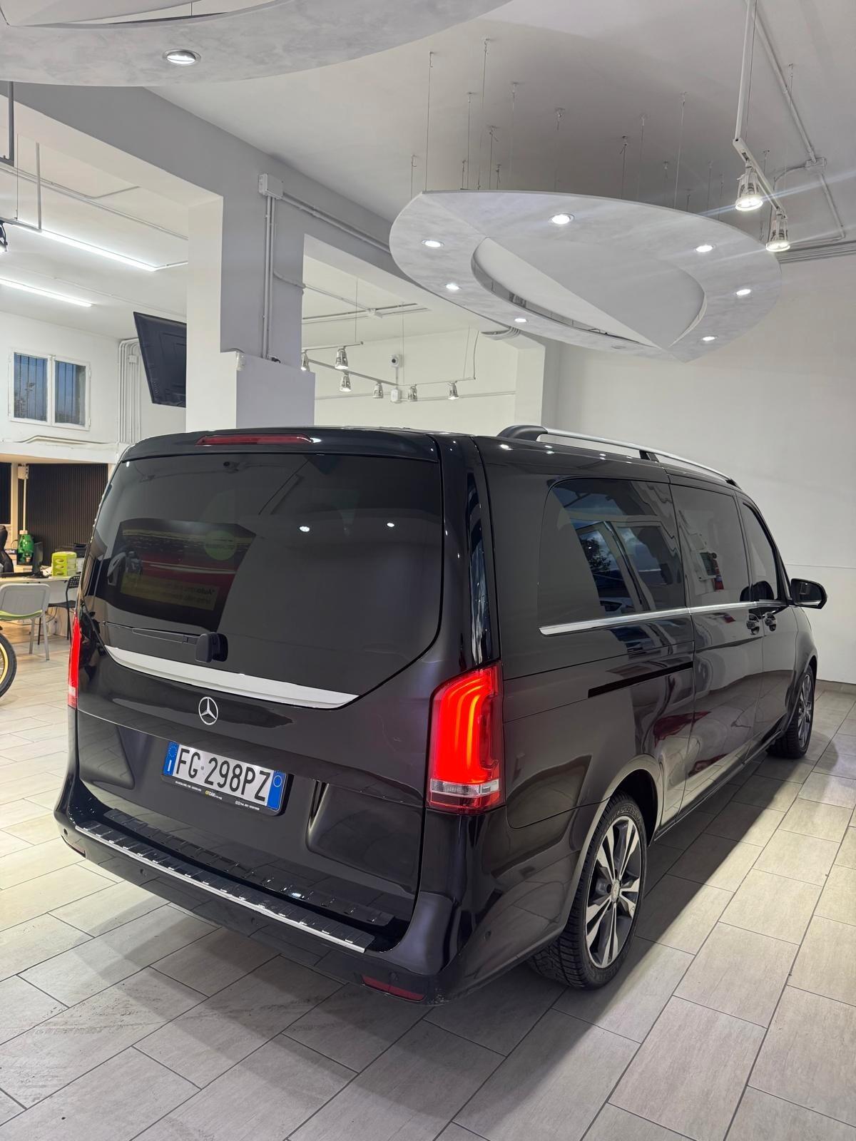 Mercedes-benz V 220 d Automatic 4Matic Premium Extralong