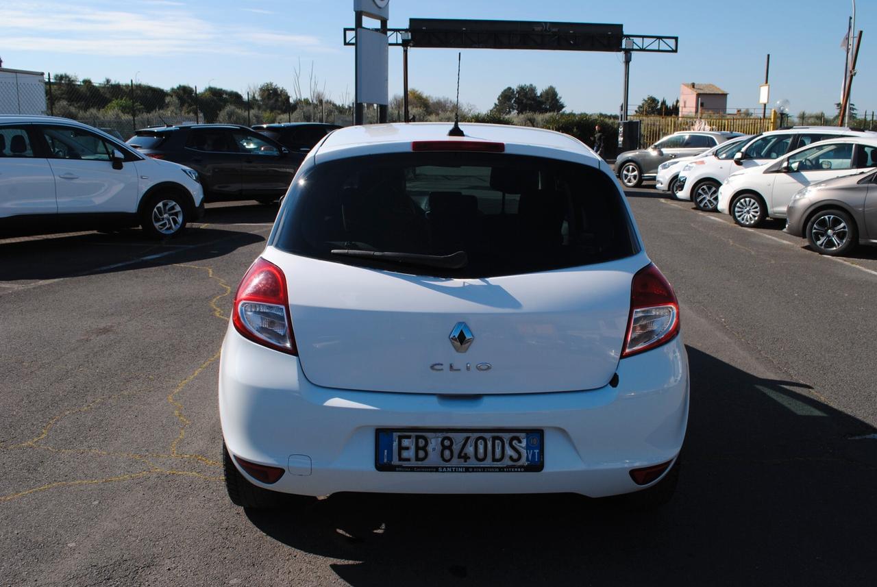 RENAULT CLIO 1.2 75 CV OK NEOPATENTATI