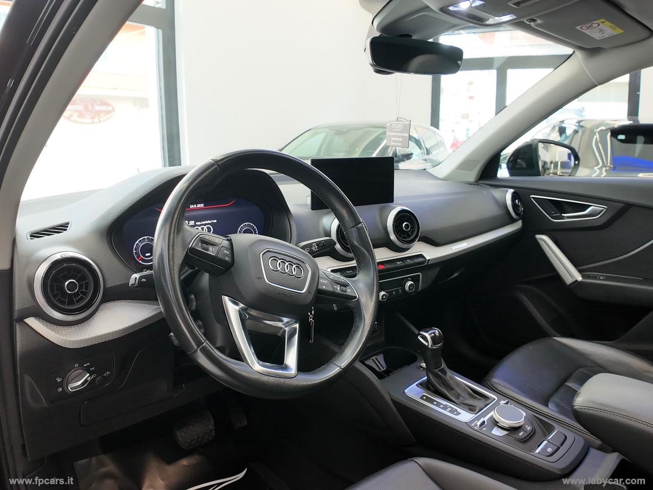 AUDI Q2 35 TDI quattro S tr. Identity Black