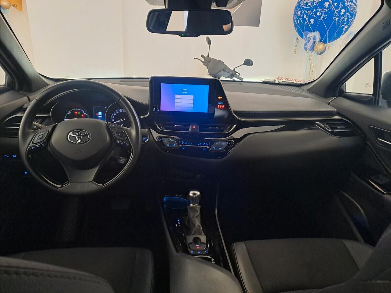 Toyota C-HR 2.0 Hybrid E-CVT Morebusiness CV 184
