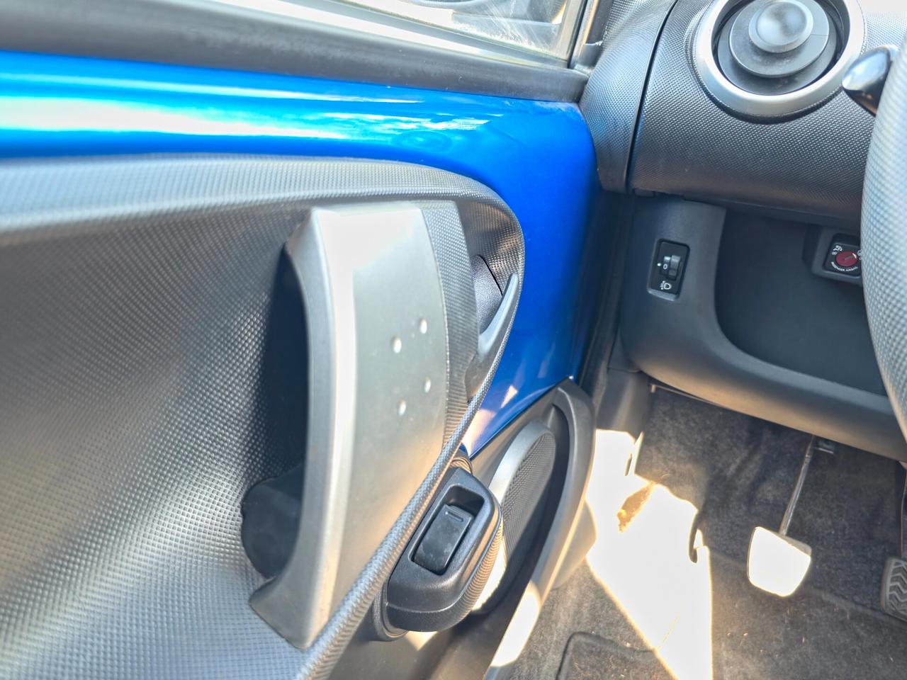 Toyota Aygo 1.0 12V VVT-i 5 porte Active Connect CV-68 E5B Manuale NEO 2013