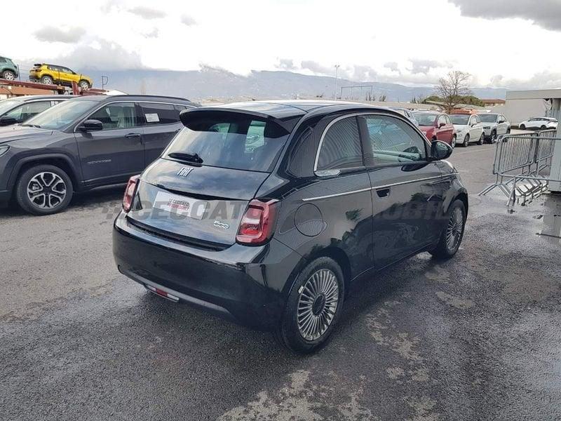 FIAT 500 500e 42 kWh
