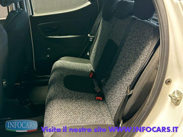 LANCIA Ypsilon 1.0 Hybrid 70 cv Ecochic Silver - PROMO