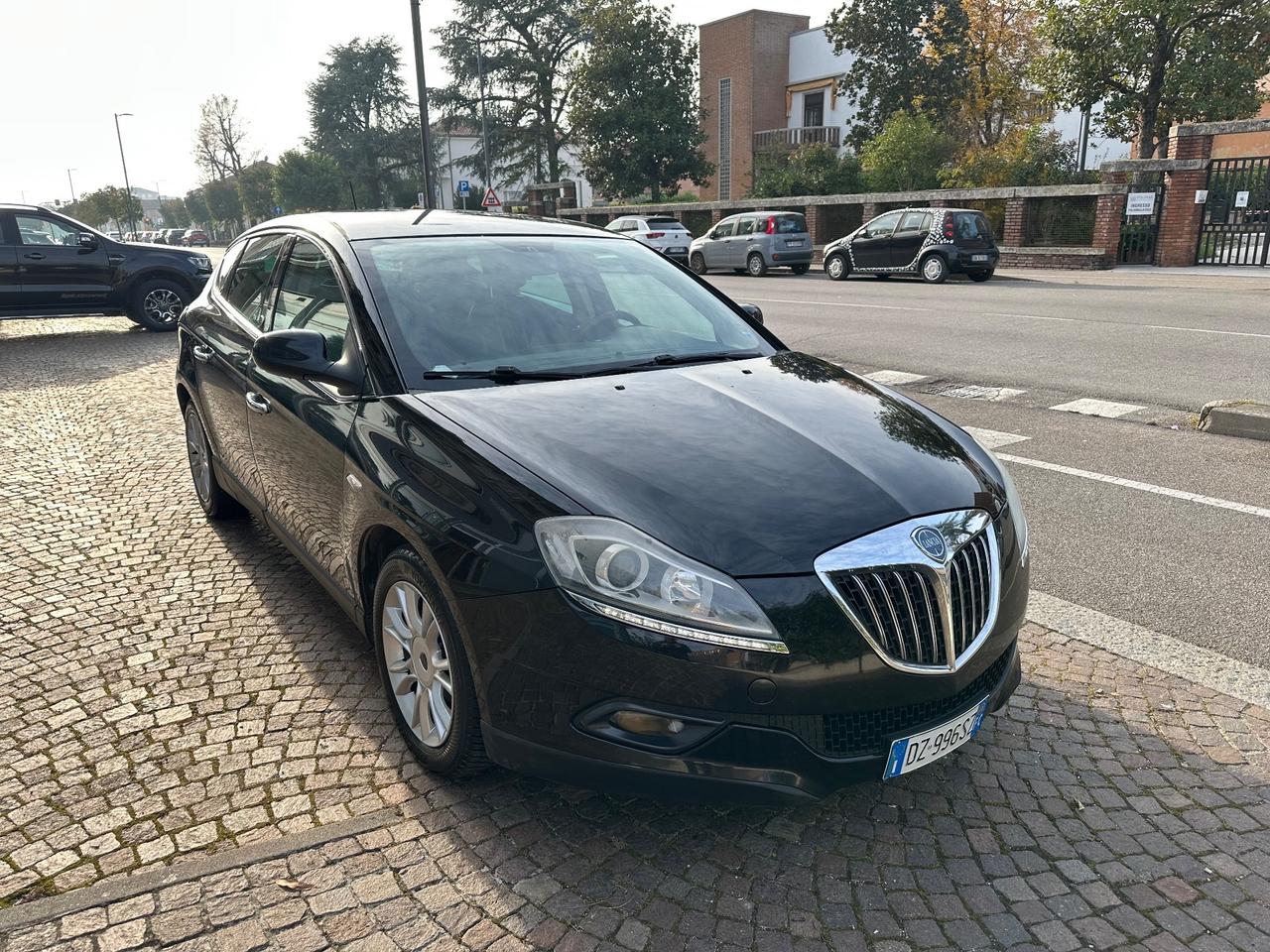 Lancia Delta 1.4 T-Jet 120 CV Platino Ecochic GPL