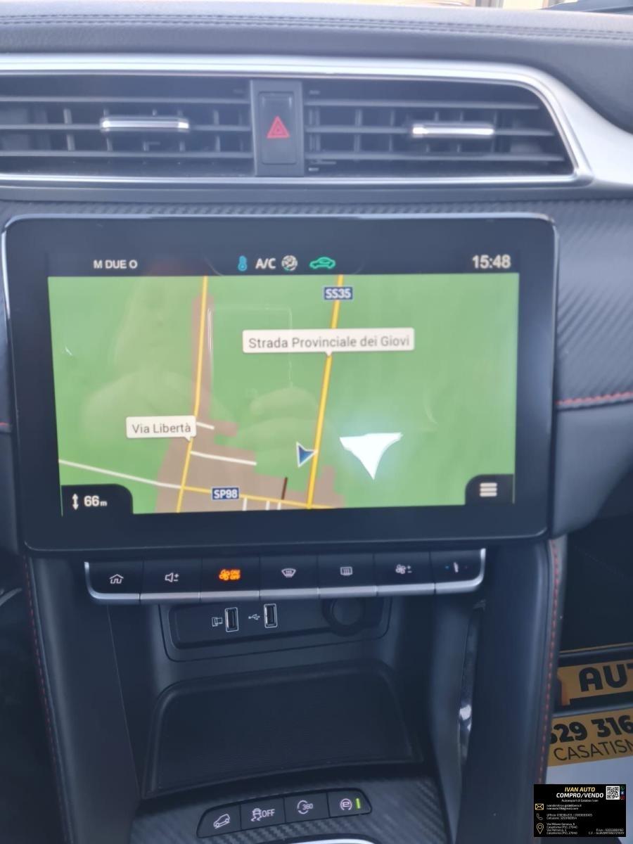 MG ZS Luxury Benzina-74.000 Km-Anno 2022