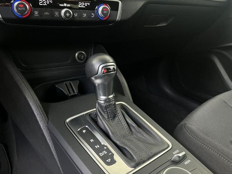 Audi Q2 Q2 30 TDI Business Design TUA DA 249,00 al mese