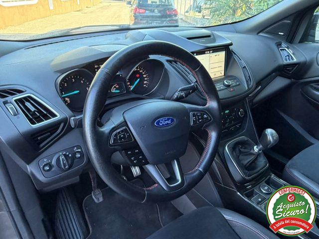 FORD Kuga 1.5 TDCI 120 CV S&S 2WD ST-Line Business