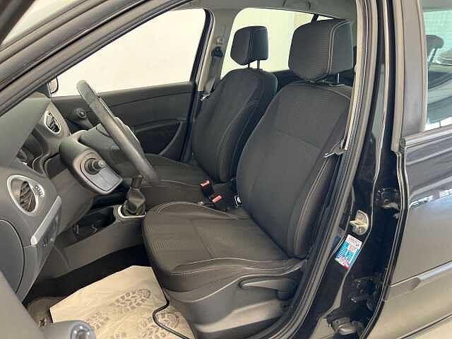 Renault Clio 1.2 16V 5 porte Confort