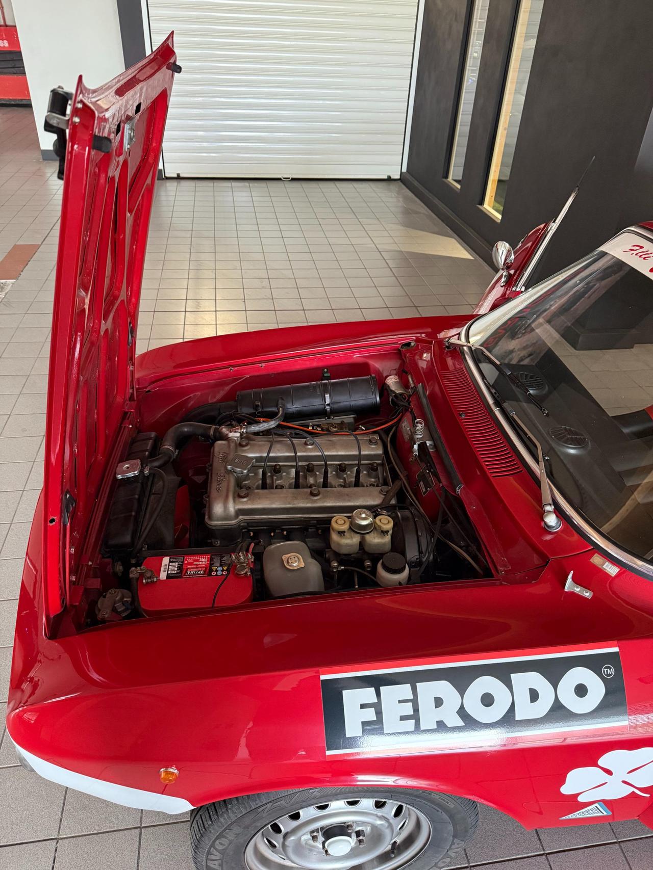 Alfa Romeo GIULIA GT VELOCE 2000 (Tipo 10521)