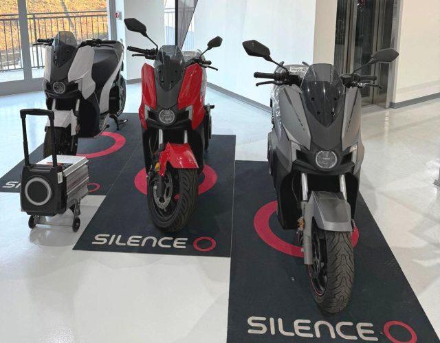 SILENCE S01 e-scooter 125