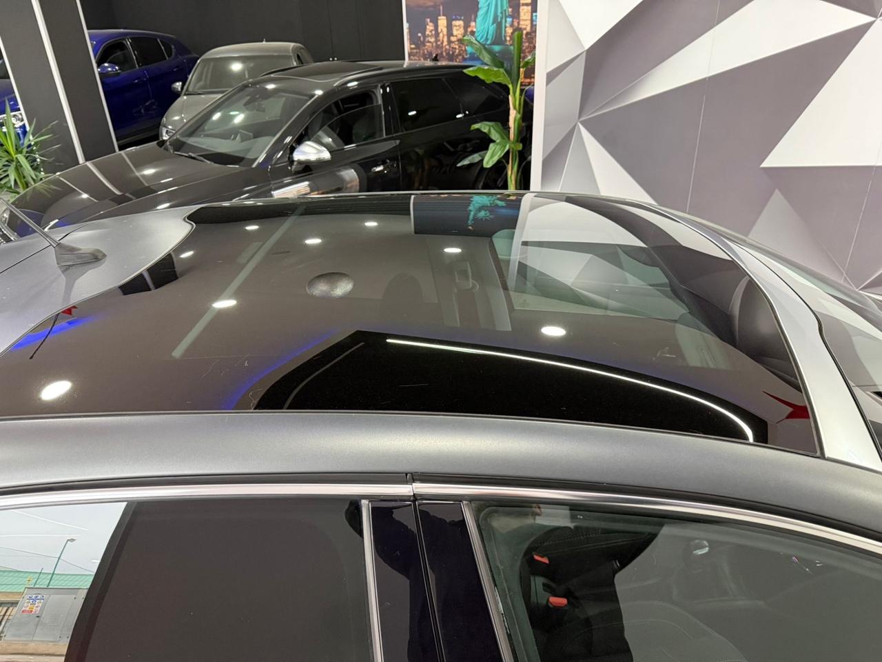 Peugeot 208 75 5 porte Allure tetto pano-2017