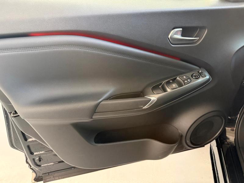 Nissan Juke 1.0 dig-t N-Connecta 114cv dct