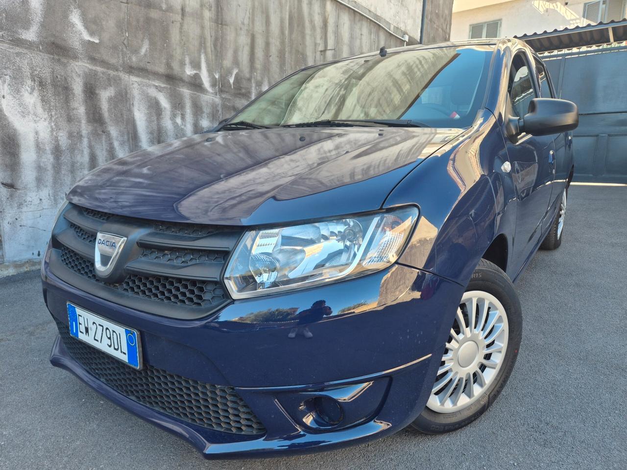 DACIA SANDERO 1.1 GPL NUOVISSIMA E FULL 2015