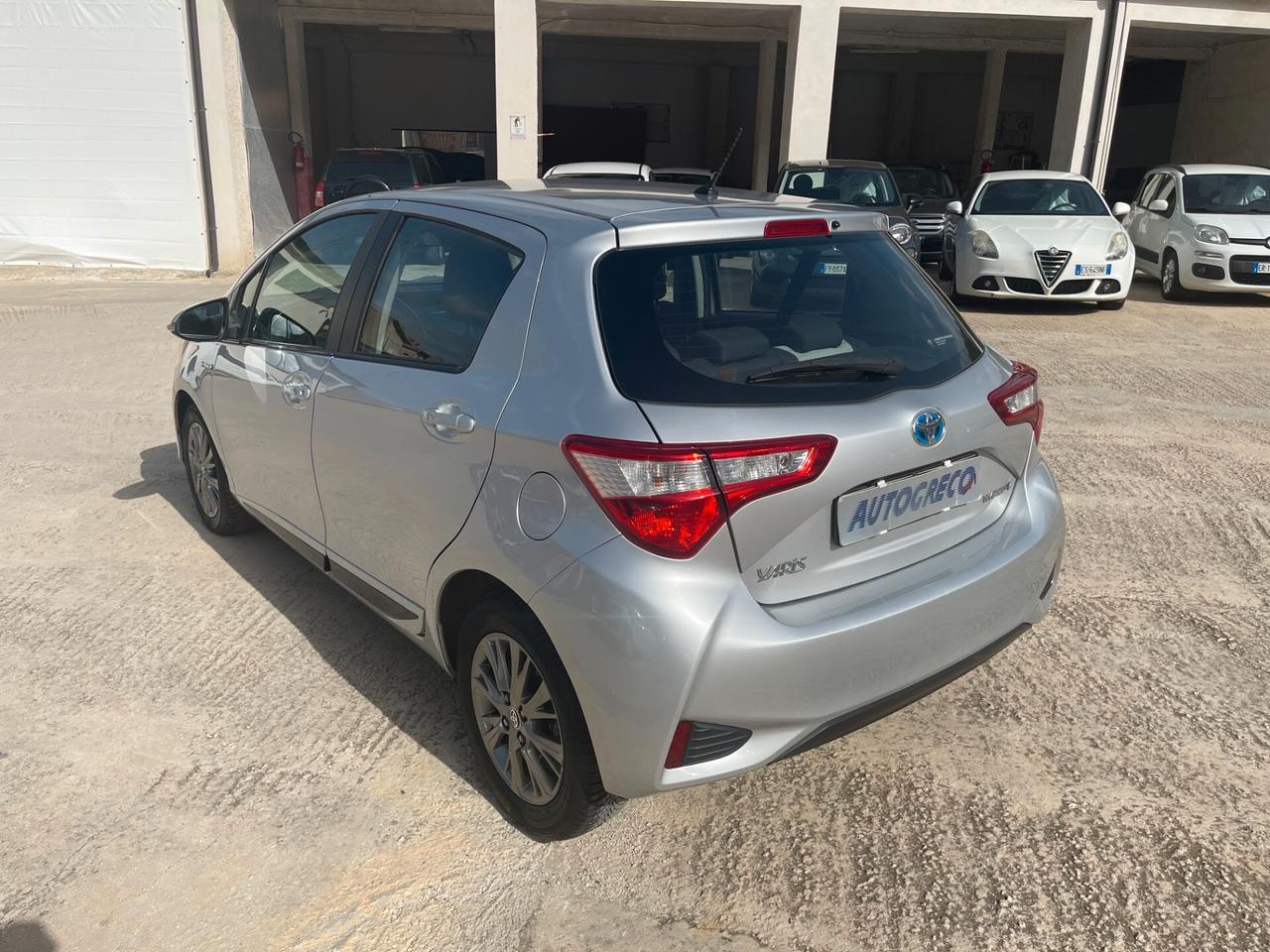 Toyota Yaris 1.5 Hybrid 5 porte Active