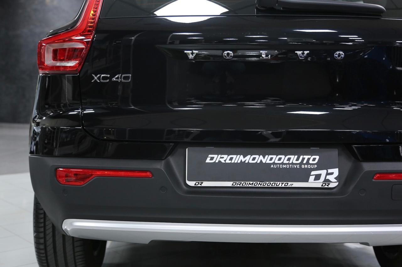 Volvo XC40 T5 Recharge Plug-in Hybrid Core auto