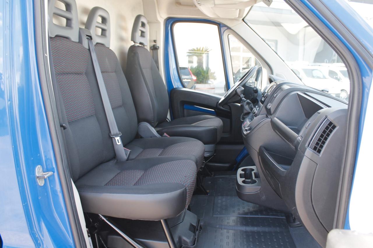 Peugeot Boxer 330 2.2 BlueHDi 140 S&S PC-TN Furgone