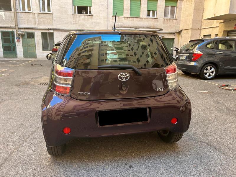 Toyota iQ 1.0 CVT Unipro