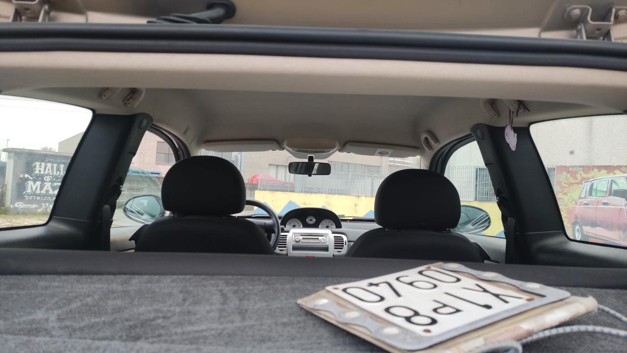 Lancia Ypsilon 1.2 69 CV SOLI 80000km NEOPATENTATI - 2011