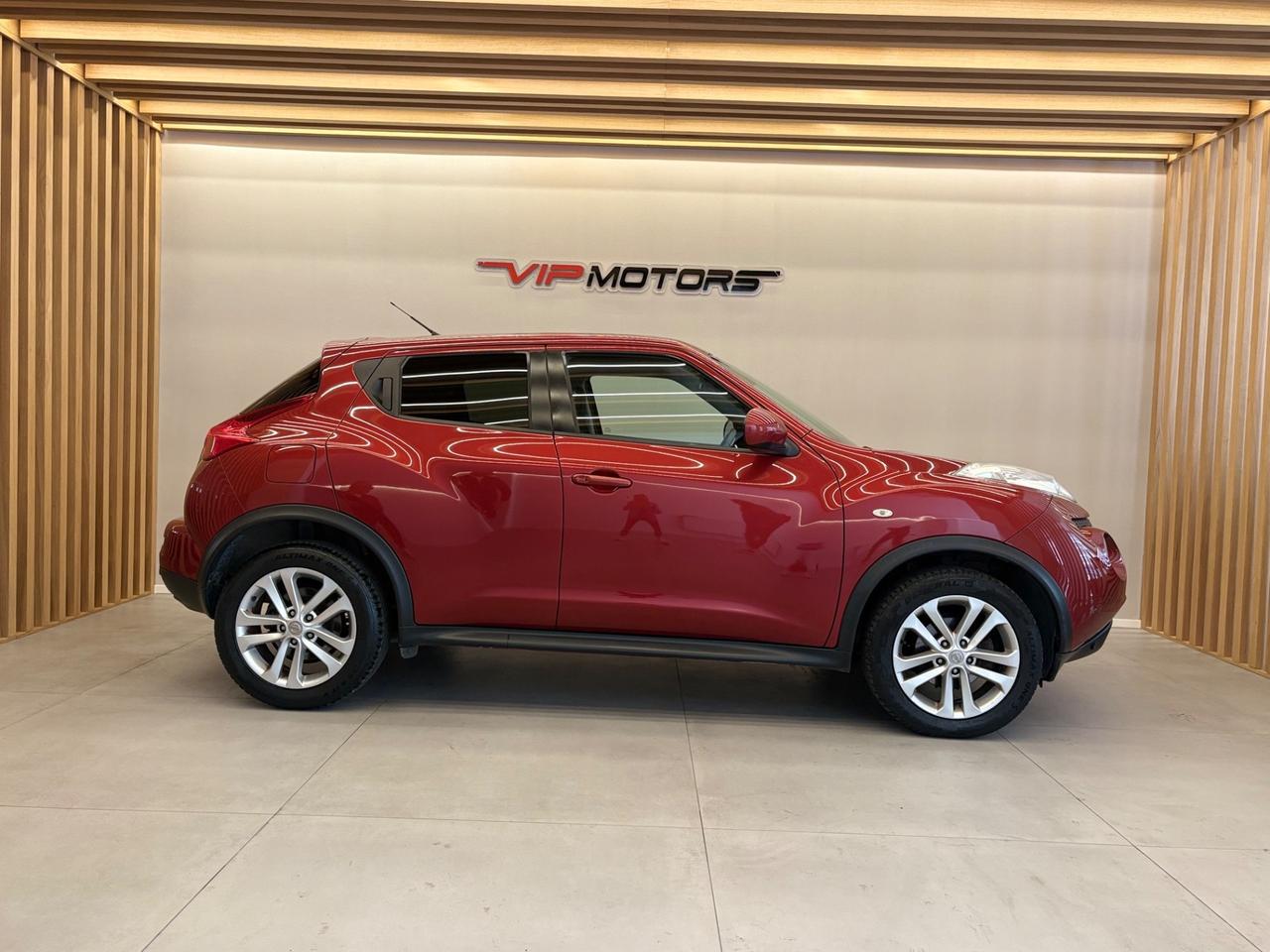 NISSAN JUKE 1.6 TEKNA CAMBIO AUTOM NEOPATENTATI UNIPRO