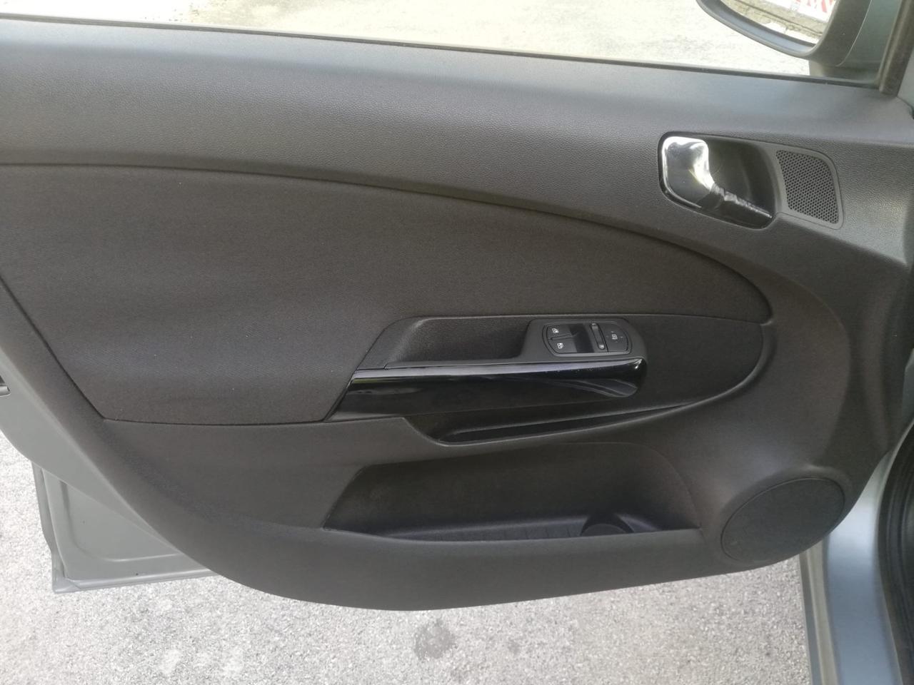 Opel Corsa 1.3 CDTI Anno 2012 SOLO 100000 Km