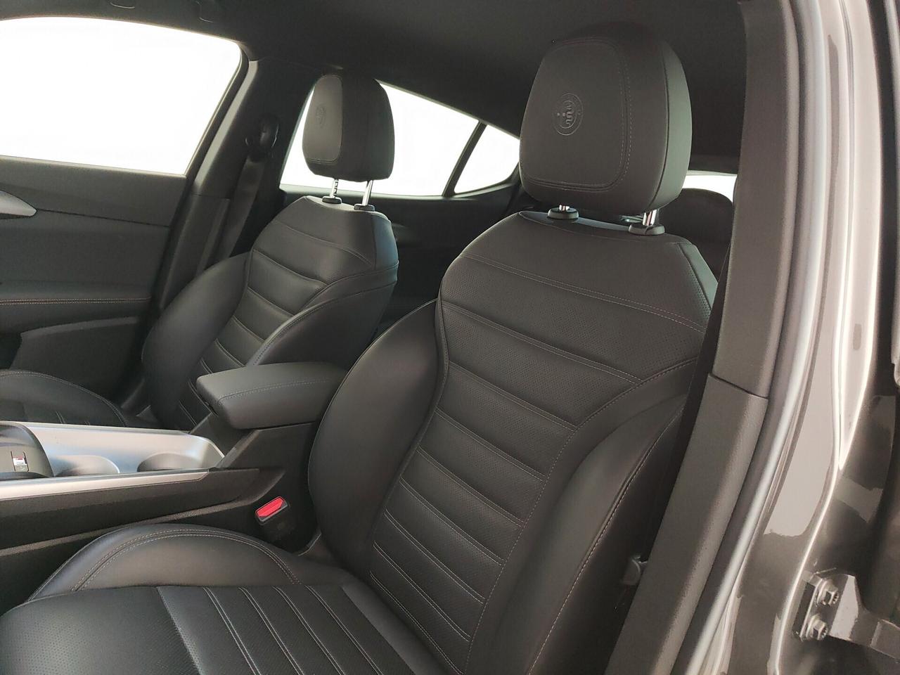 Alfa Romeo Tonale 1.5 160 CV MHEV TCT7 Veloce