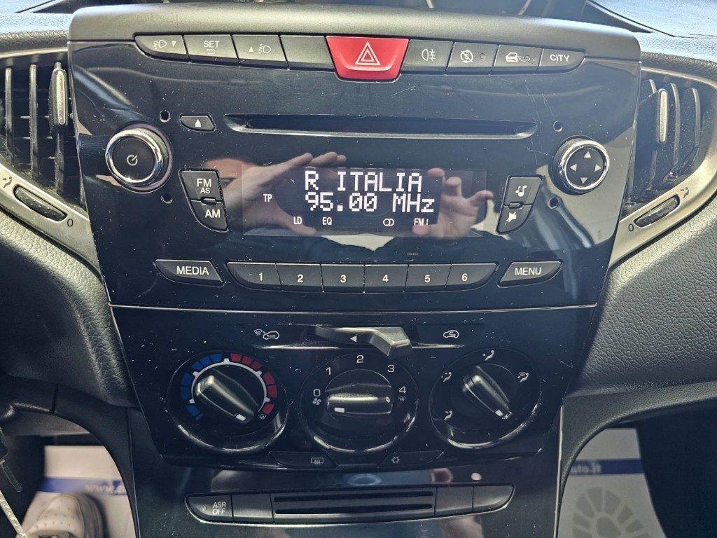 Lancia Ypsilon 1.3 MJT 16V 95 CV 5 porte S&S Silver