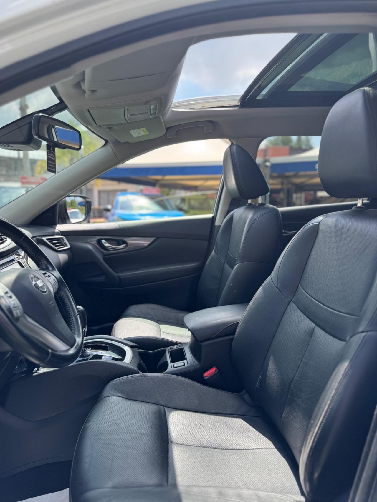 Nissan X-Trail 1.6 dCi 2WD Tekna Auto + Tetto 7 posti