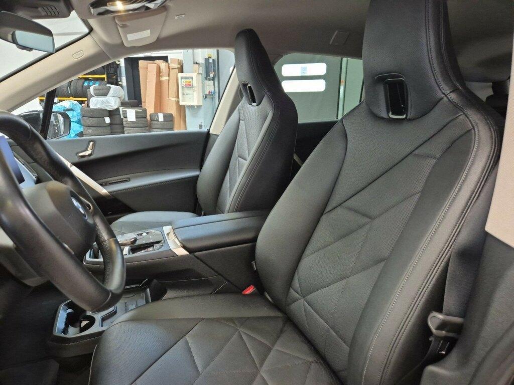 BMW iX 50 pacchetto sportivo xDrive