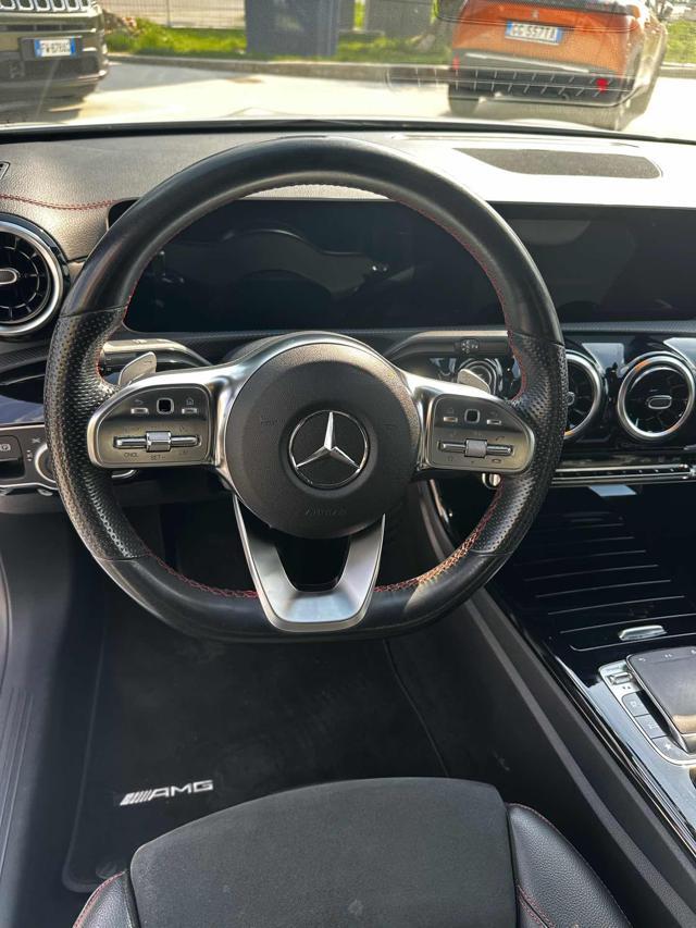 MERCEDES-BENZ CLA 180 d Automatic Premium OK NEOPATENTATO