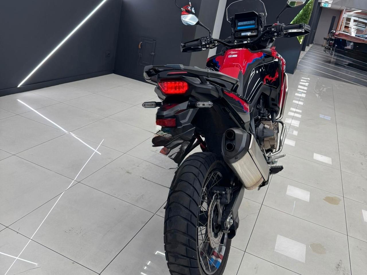 Honda CRF1100L Africa Twin Urban DCT Abs my22