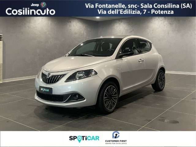 Lancia Ypsilon 1.0 FireFly 5 porte S&S Hybrid Gold