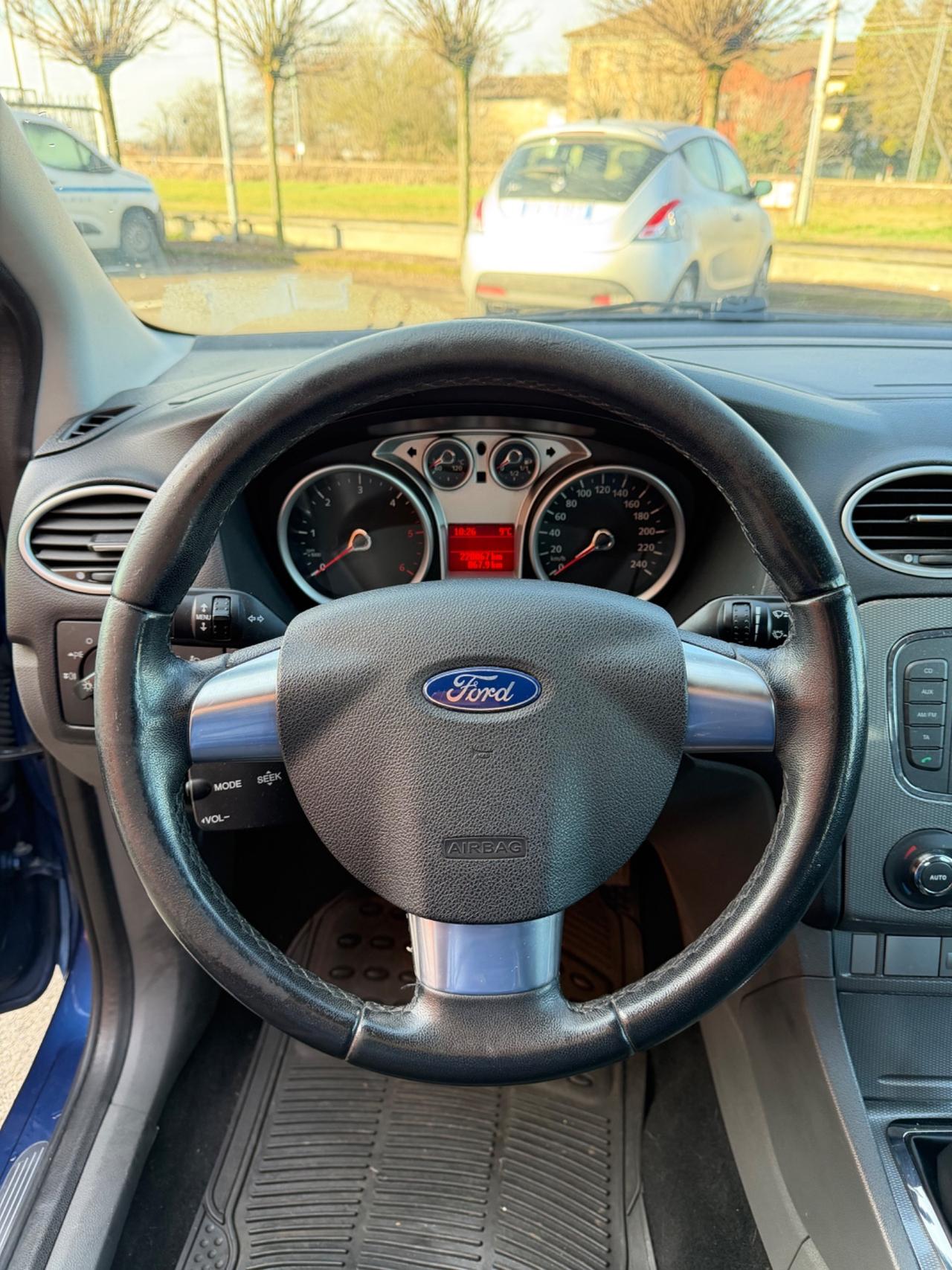 Ford Focus 1.6 TDCi (110CV) 5p. Tit. DPF